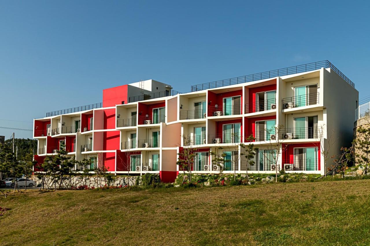 Wando Lumia Hotel & Resort Exterior photo